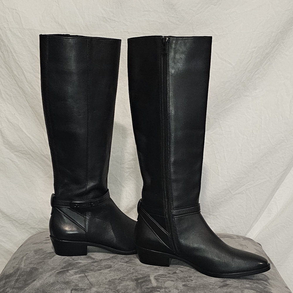 *NWOB* Coach Black Leather Boots (Never Worn) - Picture 2 of 16